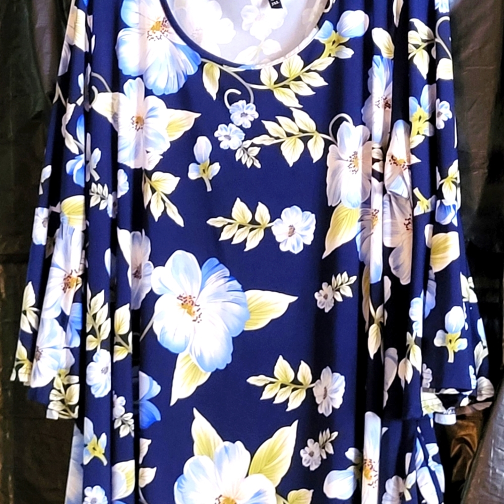 Blouse, Bell sleeve,  pockets